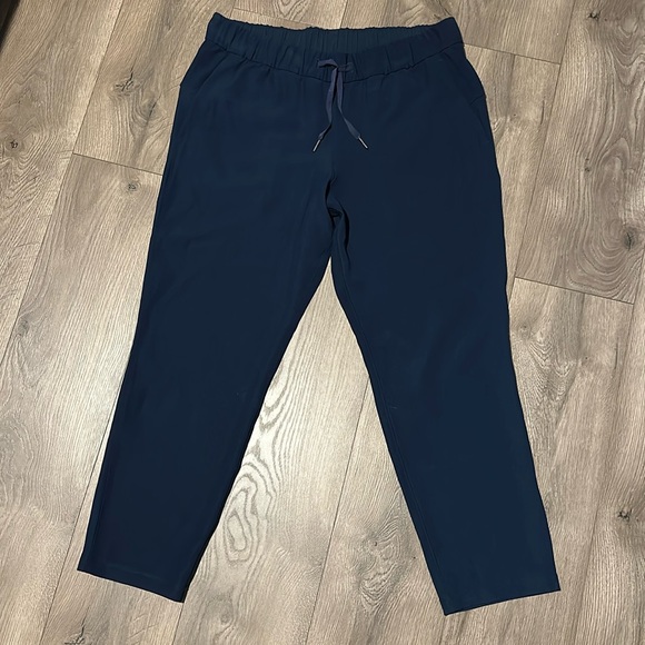 Lululemon Stretch High Rise Pant 7/8 Pockets Relaxed Cord Fit Minimalist Navy 12 - Picture 3 of 3